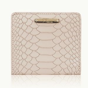 MINI FOLDOVER WALLET
Bone Embossed Python